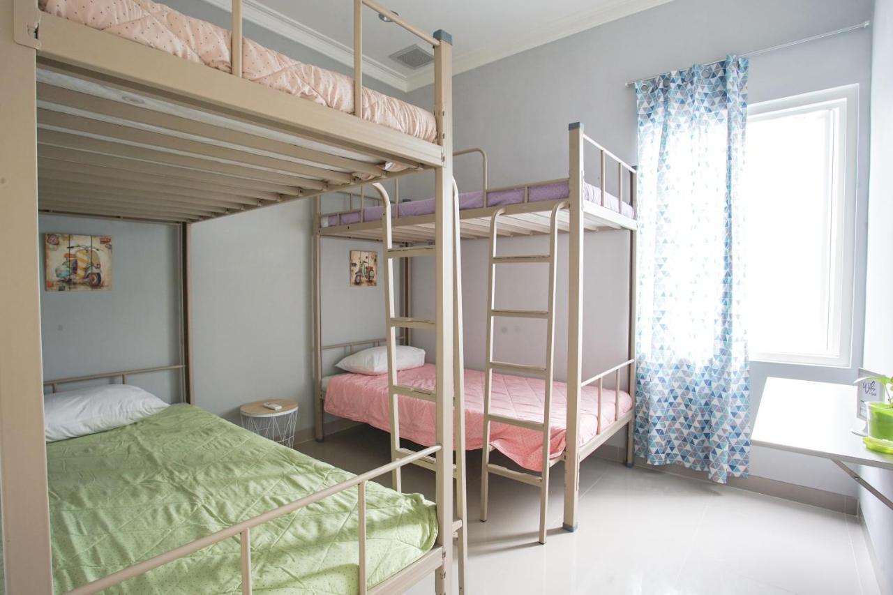 Inni Homestay Malang Esterno foto
