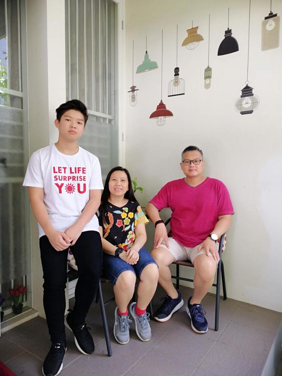 Inni Homestay Malang Esterno foto