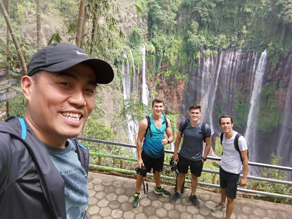 Inni Homestay Malang Esterno foto